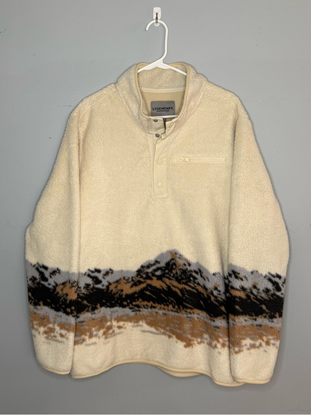 Legendary Whitetails Cream Crewneck Fleece with Brown and Black Mountain Border